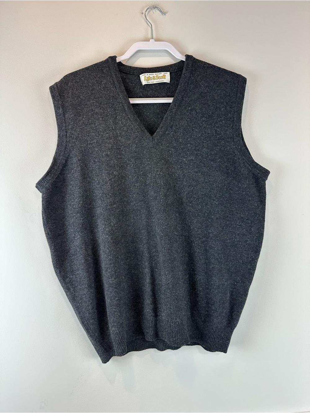 Lyle & Scott Gray 100% Lambswool Made in Scotland Casual Cozy Sweater Vest 46